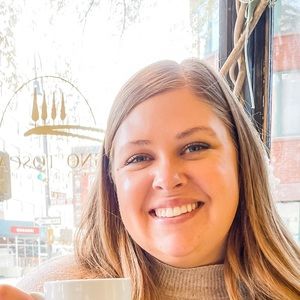 Meet your Posher, Lauren